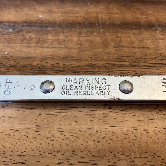 Snap-On R1011 USA 5/16” & 11/32” Ratcheting Box End Wrench 12 Point - Picture 6 of 7